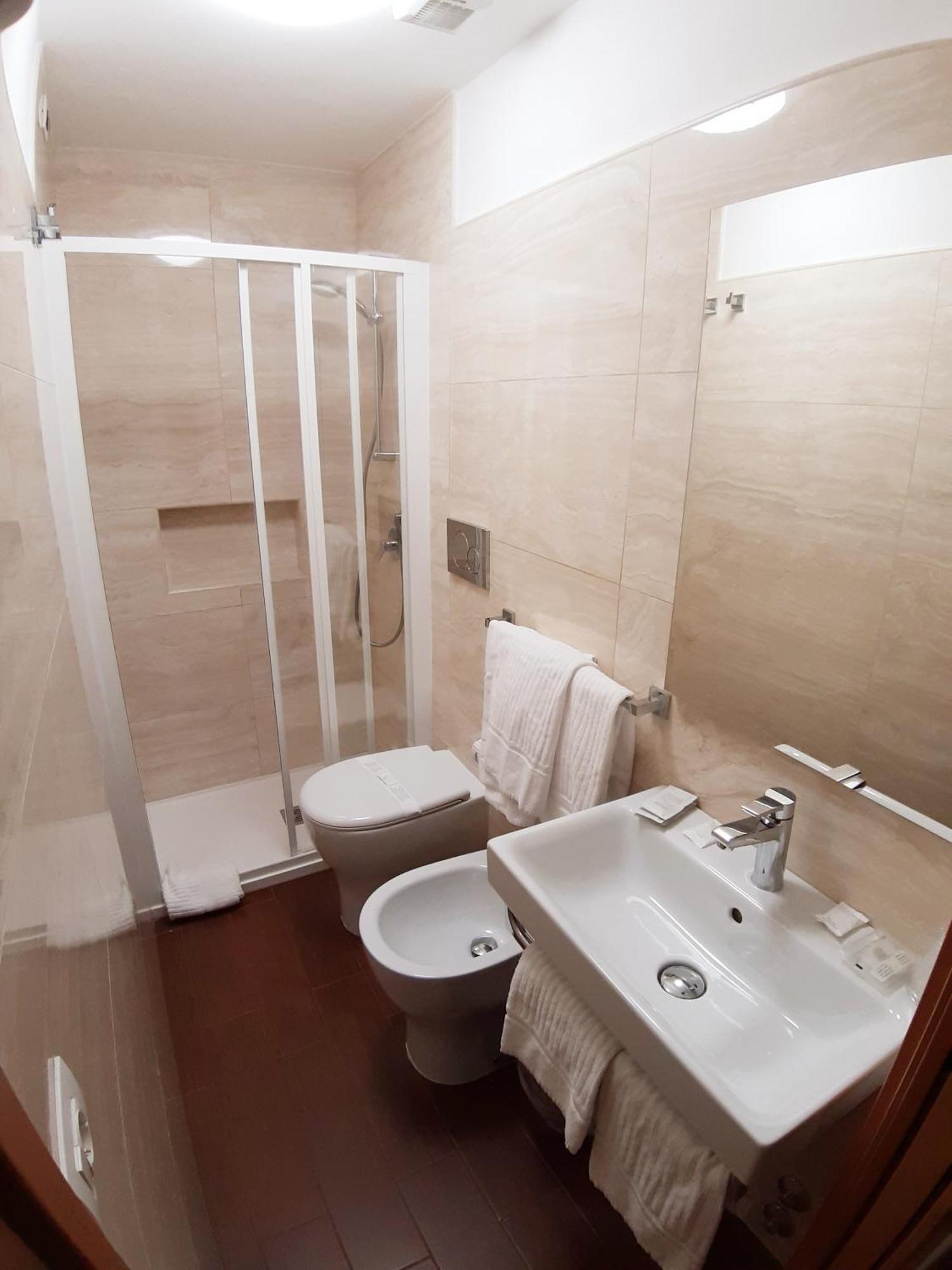 Colosseo Roma Ngoại thất bức ảnh