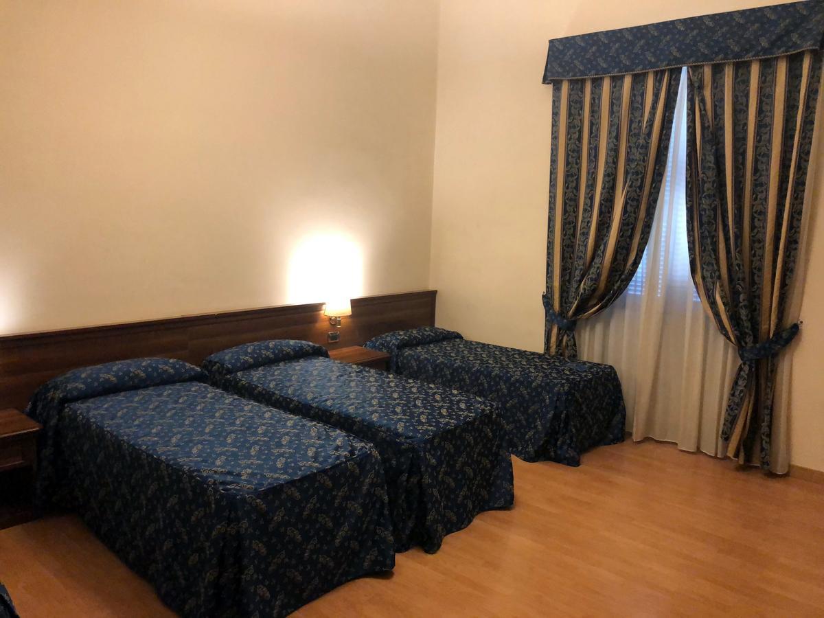 Colosseo Roma Ngoại thất bức ảnh